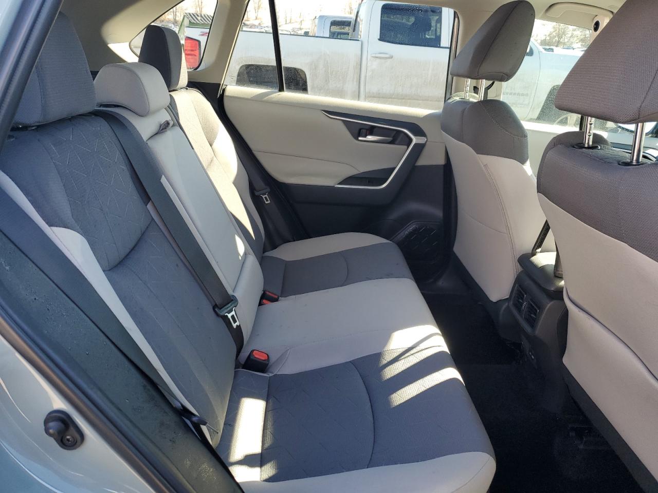 2023 TOYOTA RAV4 XLE VIN:4T3RWRFVXPU098733