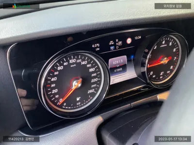 2019 Mercedes-Benz E 300 WDDZF4JBXKA679047 VIN:WDDZF4JBXKA679047