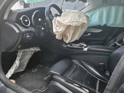 2016 Mercedes-Benz C 220 VIN: