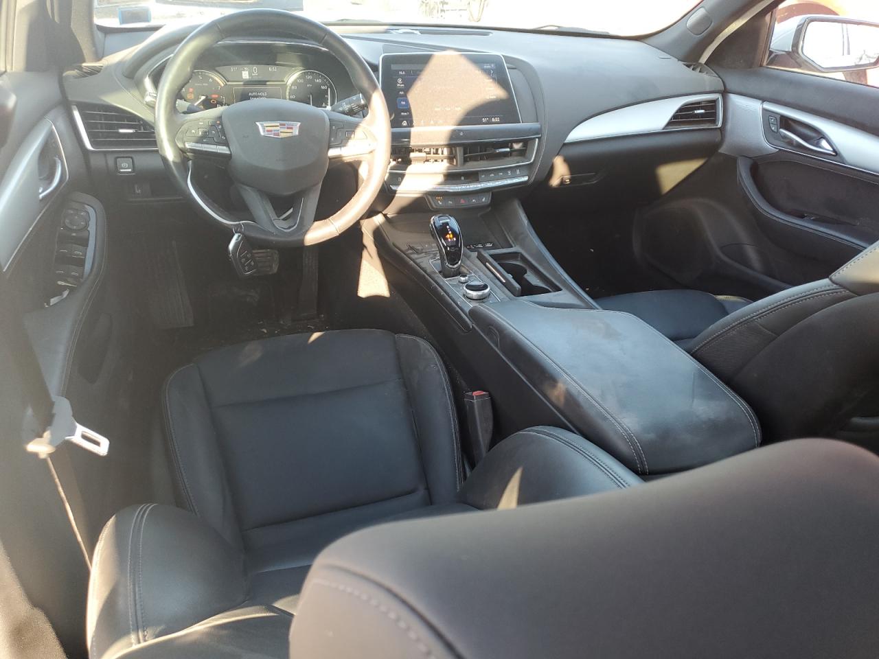 2024 CADILLAC CT5 LUXURY VIN:1G6DX5RK8R0108526