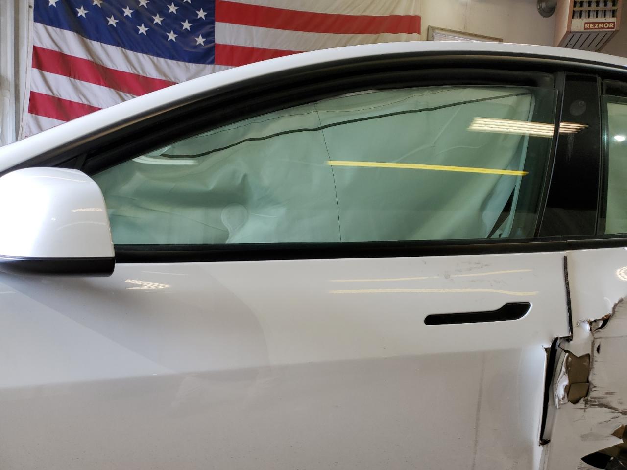 2023 TESLA MODEL 3  VIN:5YJ3E1EAXPF511426