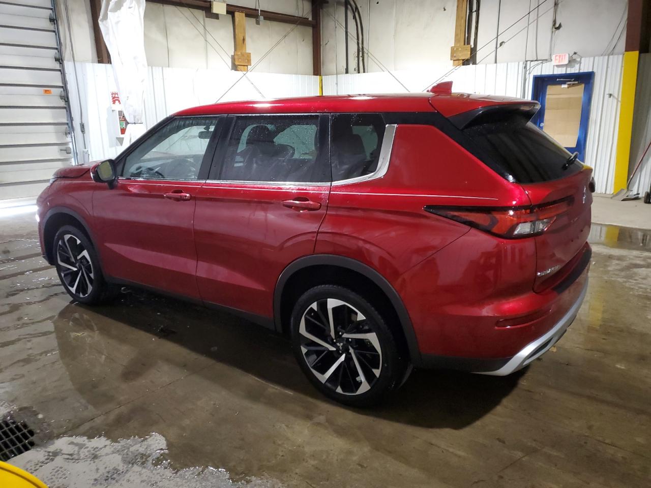 2023 MITSUBISHI OUTLANDER SE VIN:JA4J4UA81PZ045629