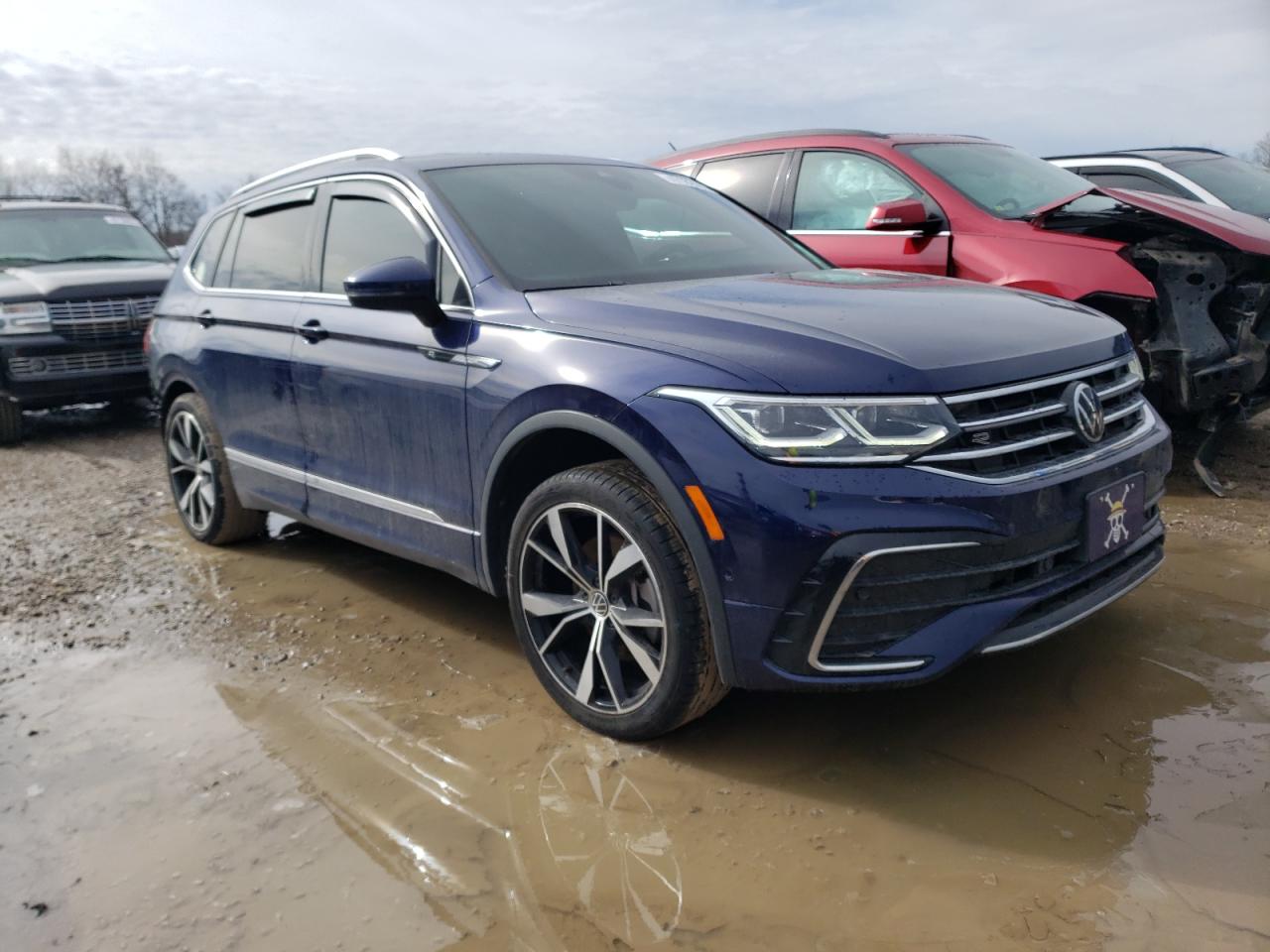 2022 VOLKSWAGEN TIGUAN SEL R-LINE VIN:3VV4B7AX1NM068989