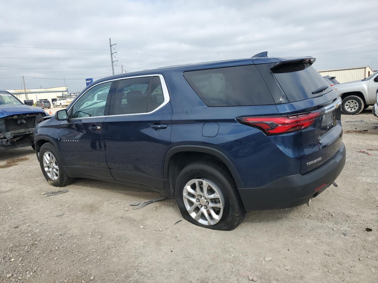 2022 CHEVROLET TRAVERSE LS VIN:1GNERFKW7NJ169151