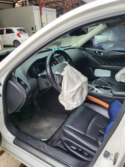 2015 Infiniti Q50 VIN: