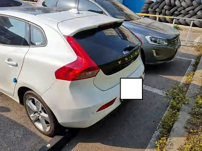 2017 Volvo V40 YV1MV79K0H2427826 VIN:YV1MV79K0H2427826