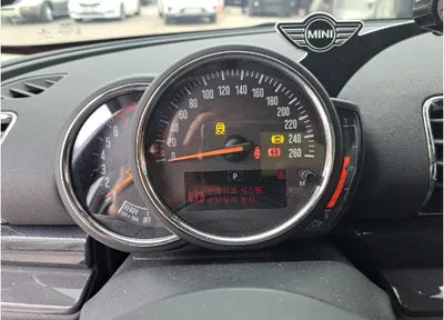 2018 MINI Clubman WMWLN5108J2G11037 VIN:WMWLN5108J2G11037