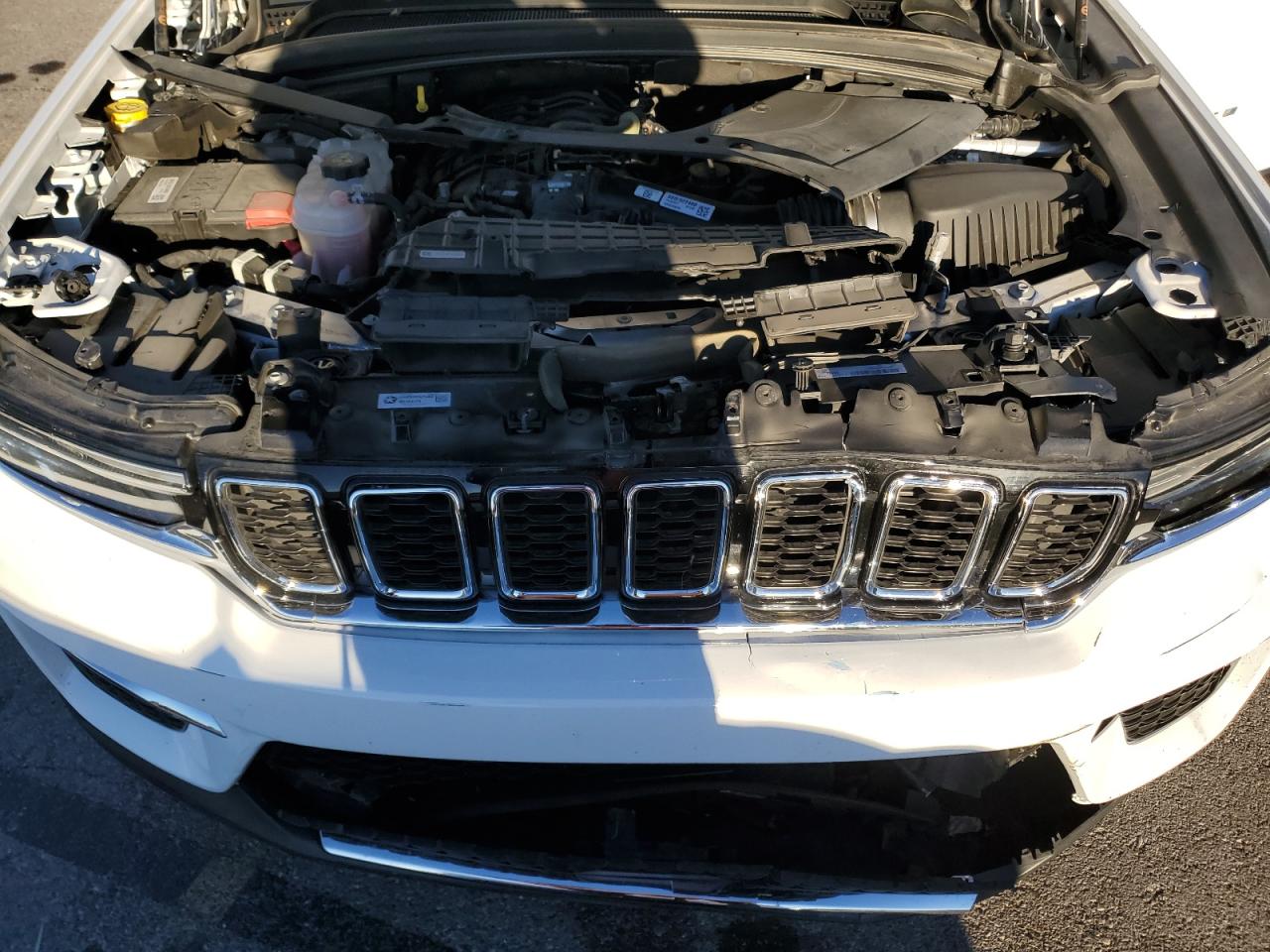 2023 JEEP GRAND CHEROKEE LIMITED VIN:1C4RJGBG0PC563887