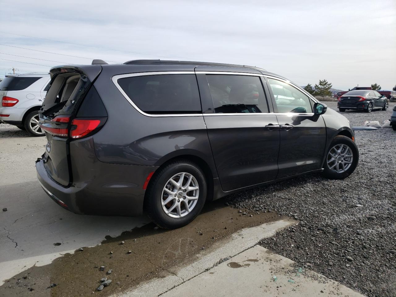 2022 CHRYSLER PACIFICA TOURING L VIN:2C4RC1BG2NR188970