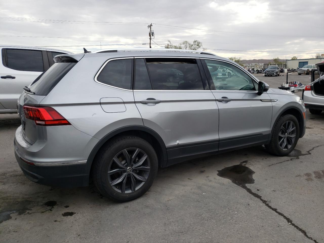 2022 VOLKSWAGEN TIGUAN SE VIN:3VV3B7AX4NM141350