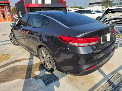 2016 Kia K5 VIN: