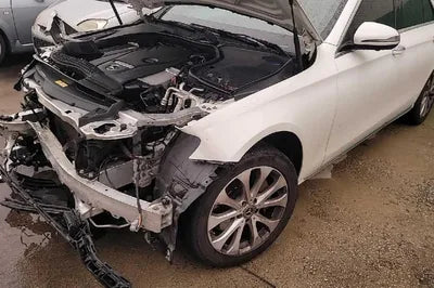 2019 Mercedes-Benz E 300 WDDZF4JB6KA633330 VIN:WDDZF4JB6KA633330