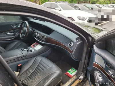 2020 Mercedes-Benz S 560 W1KUG8GB9LA528952 VIN:W1KUG8GB9LA528952