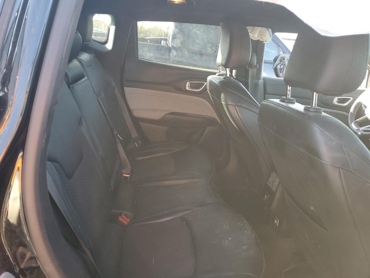 2023 JEEP COMPASS LATITUDE VIN:3C4NJDBNXPT536793