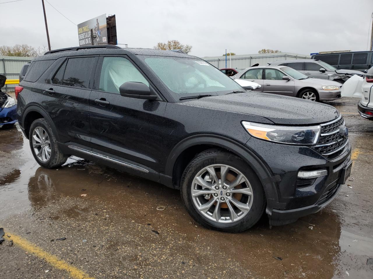 2022 FORD EXPLORER XLT VIN:1FMSK8DH9NGC18613