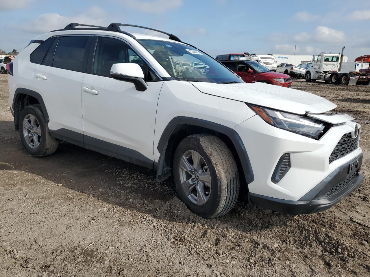 2024 TOYOTA RAV4 XLE VIN:2T3W1RFV6RW306370