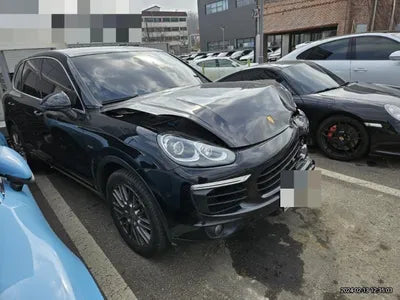 2016 Porsche Cayenne VIN: