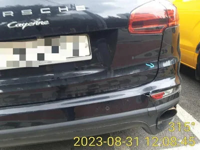 2015 Porsche Cayenne VIN: