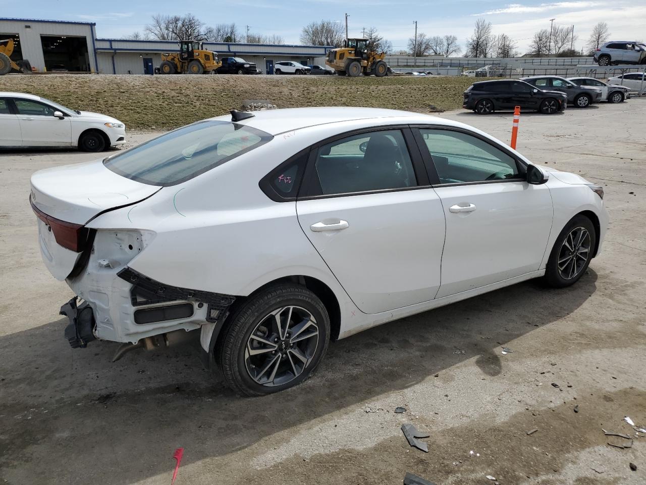 2022 KIA FORTE FE VIN:3KPF24AD7NE487371