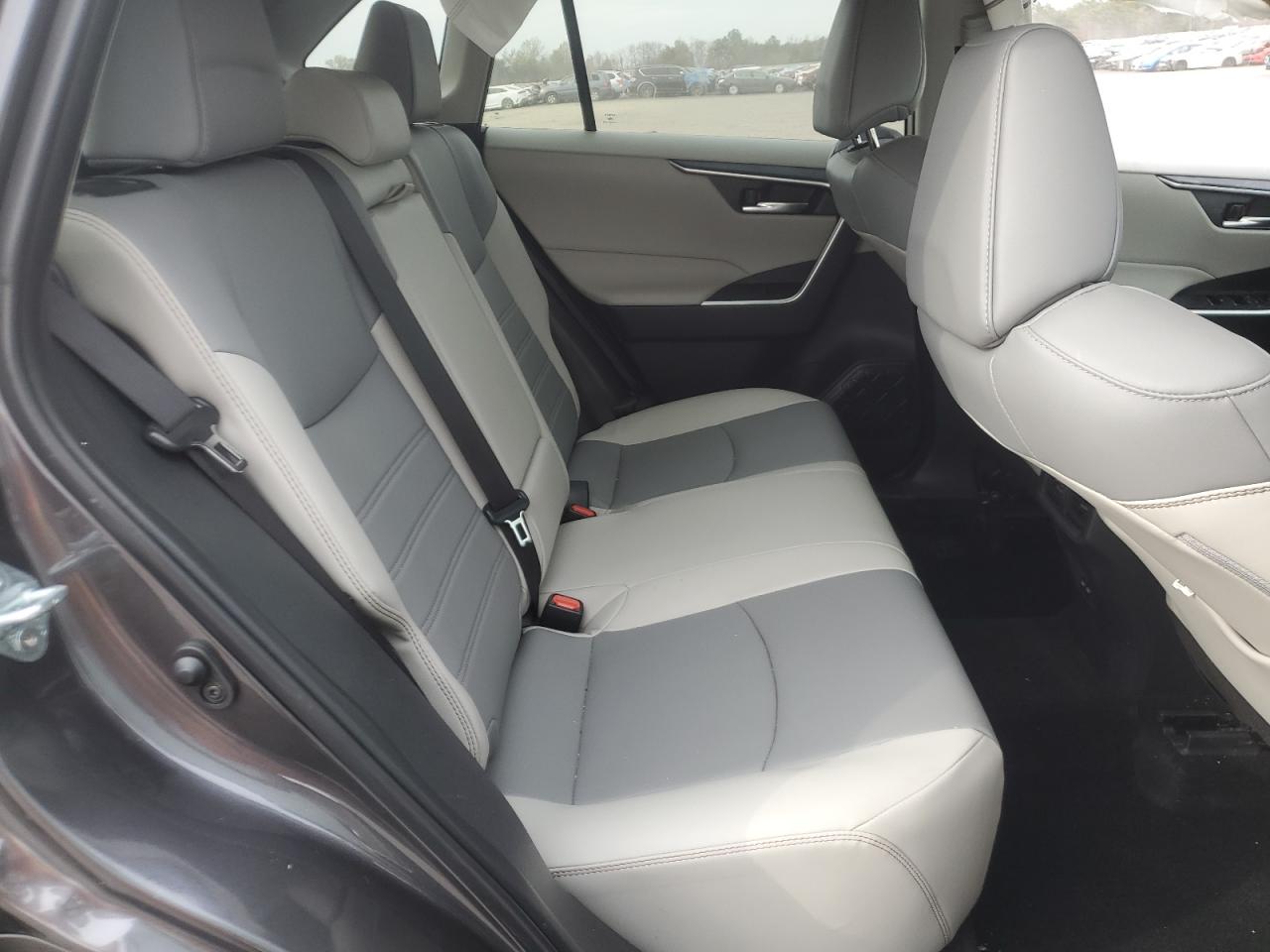 2024 TOYOTA RAV4 XLE PREMIUM VIN:2T3A1RFV9RC458736
