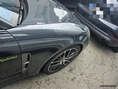 2023 Porsche Panamera VIN: