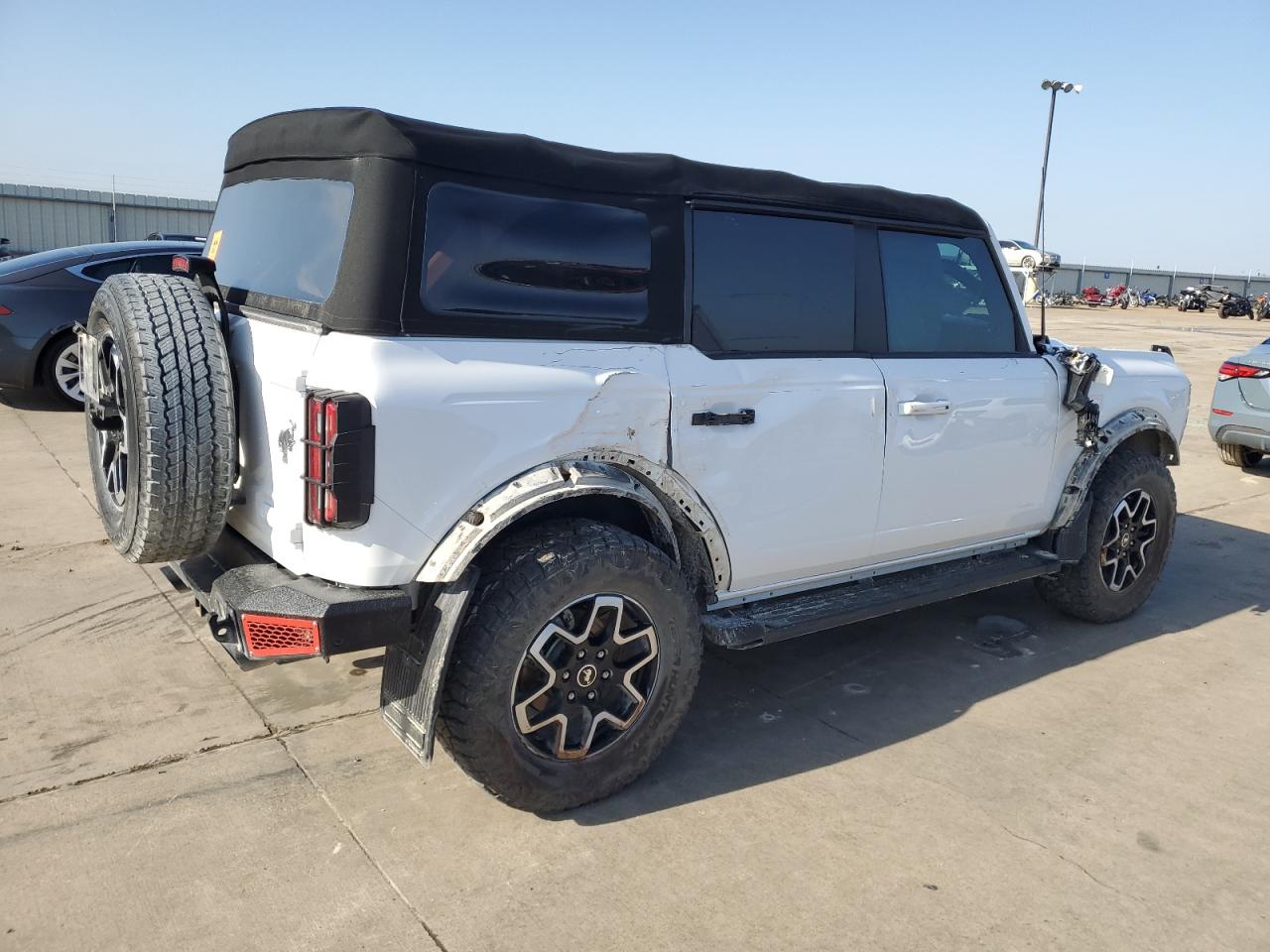 2022 FORD BRONCO BASE VIN:1FMDE5BH4NLB72763