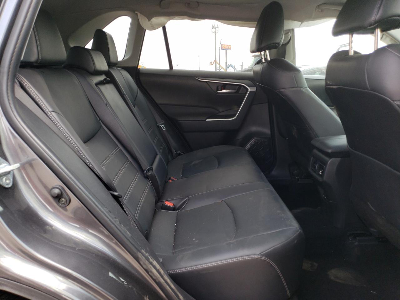 2024 TOYOTA RAV4 XLE PREMIUM VIN:2T3A1RFV3RC408768