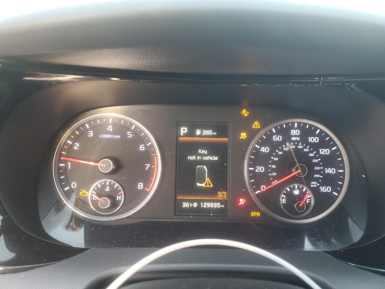 2022 KIA K5 LXS VIN:5XXG14J29NG111879