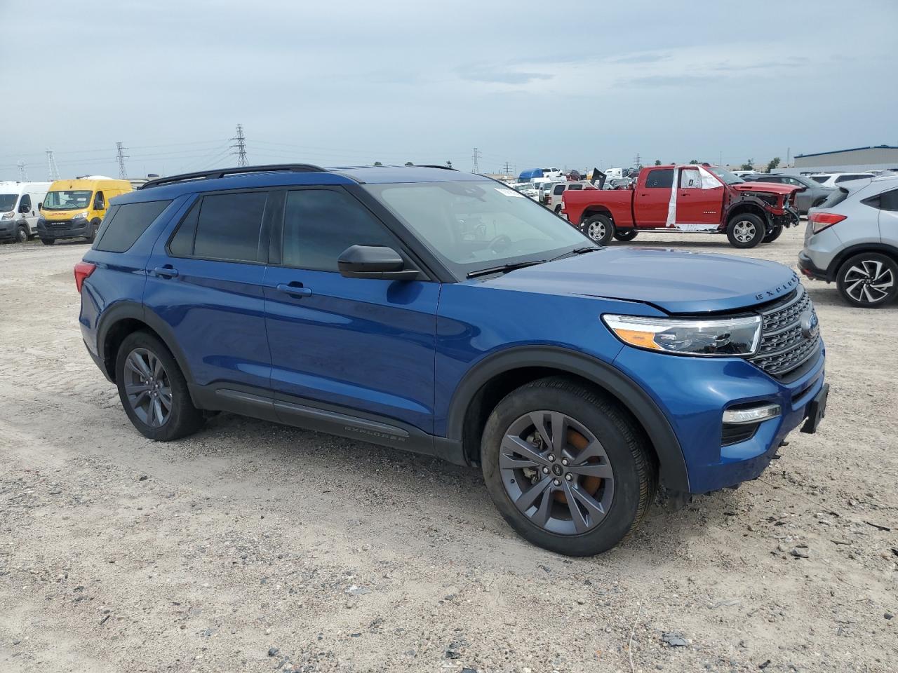 2022 FORD EXPLORER XLT VIN:1FMSK7DH2NGB01370