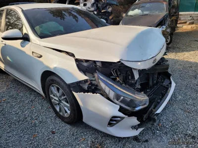 2016 Kia K5 KNAGS416BGA106841 VIN:KNAGS416BGA106841