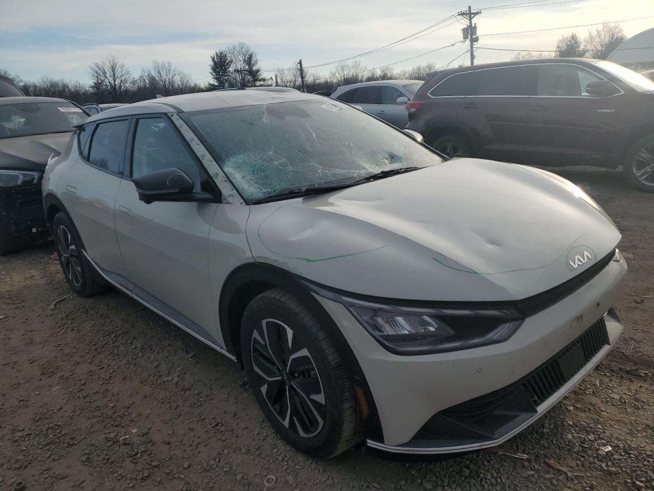 2022 KIA EV6 LIGHT VIN:KNDC3DLCXN5076952