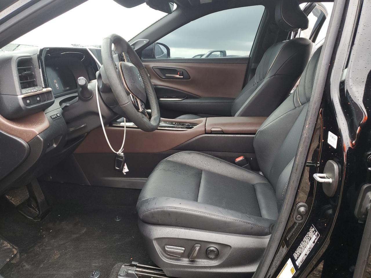 2024 TOYOTA CROWN XLE VIN:JTDAAAAF1R3019081