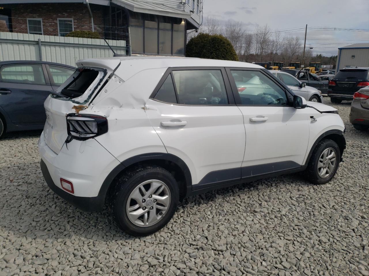 2024 HYUNDAI VENUE SE VIN:KMHRB8A31RU287052