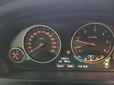 2016 BMW 320 WBA8C5102GK640244 VIN:WBA8C5102GK640244