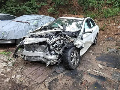 2017 Mercedes-Benz C 220 WDDWF0FB7JR316533 VIN:WDDWF0FB7JR316533