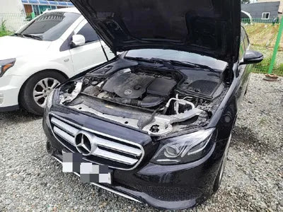 2017 Mercedes-Benz E 220 VIN: