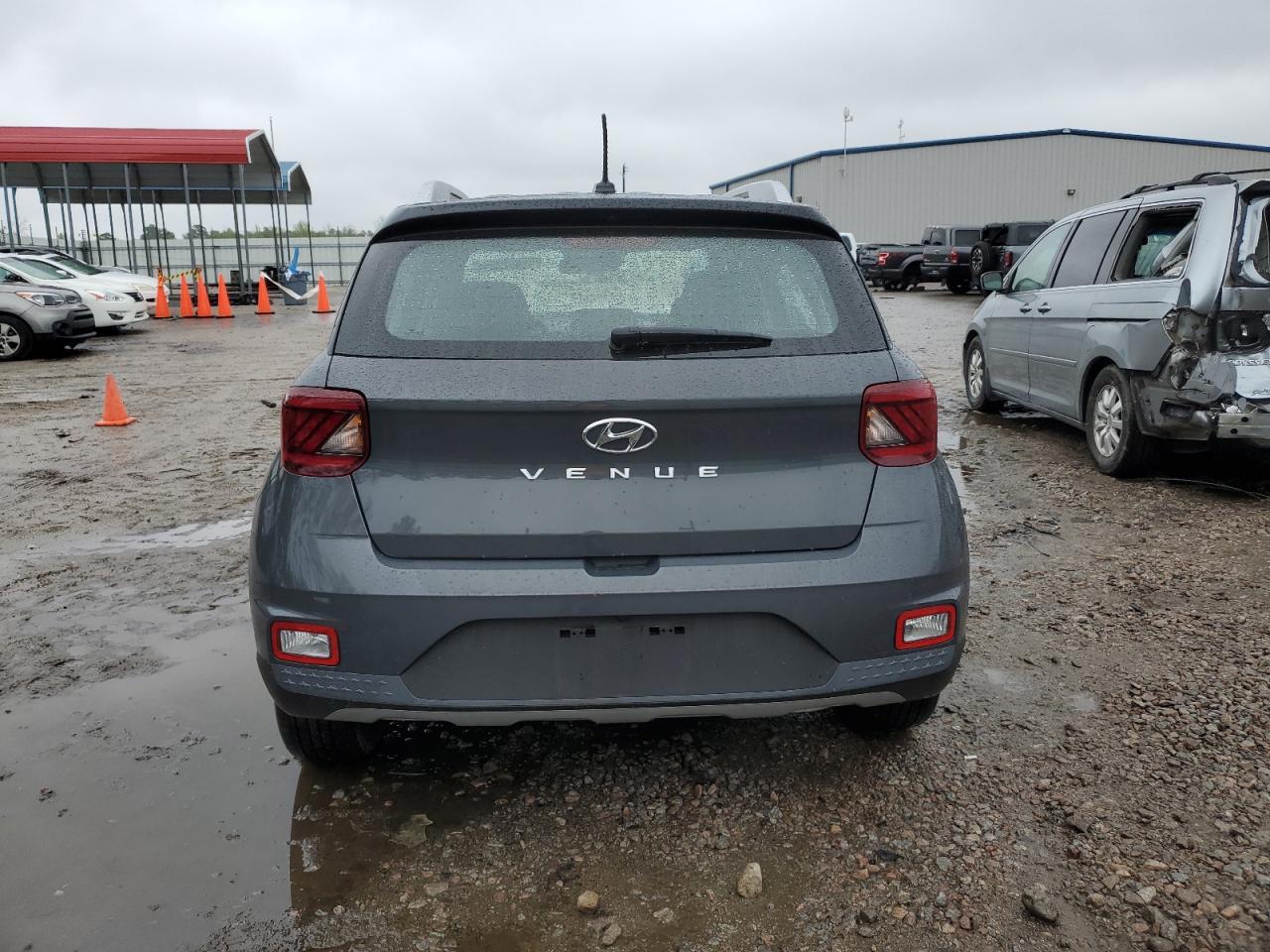2023 HYUNDAI VENUE SEL VIN:KMHRC8A35PU252556
