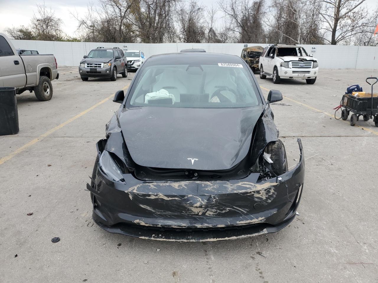 2024 TESLA MODEL 3  VIN:5YJ3E1ET8RF847628
