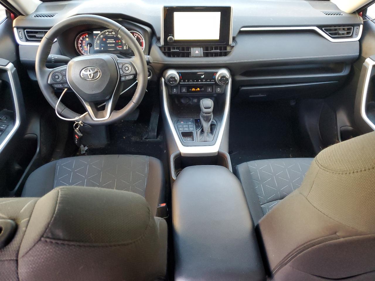 2023 TOYOTA RAV4 XLE VIN:2T3P1RFV6PW400606