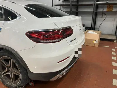 2020 Mercedes-Benz GLC 300 VIN: