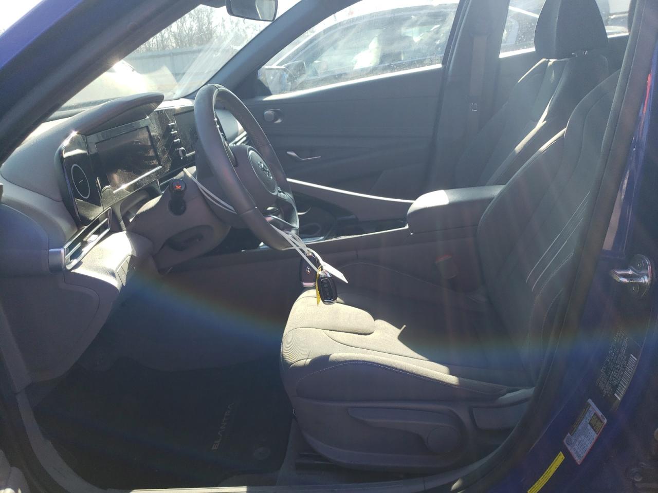2022 HYUNDAI ELANTRA SEL VIN:KMHLS4AG6NU336256