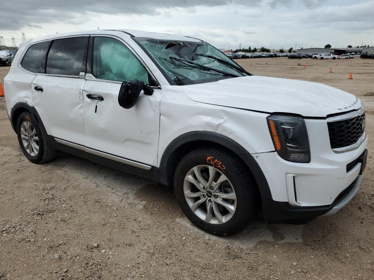 2022 KIA TELLURIDE LX VIN:5XYP2DHC8NG205226