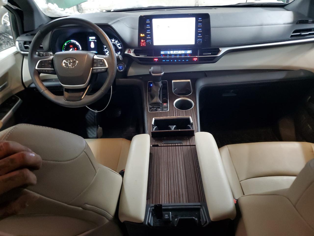 2023 TOYOTA SIENNA XLE VIN:5TDYRKEC9PS137744