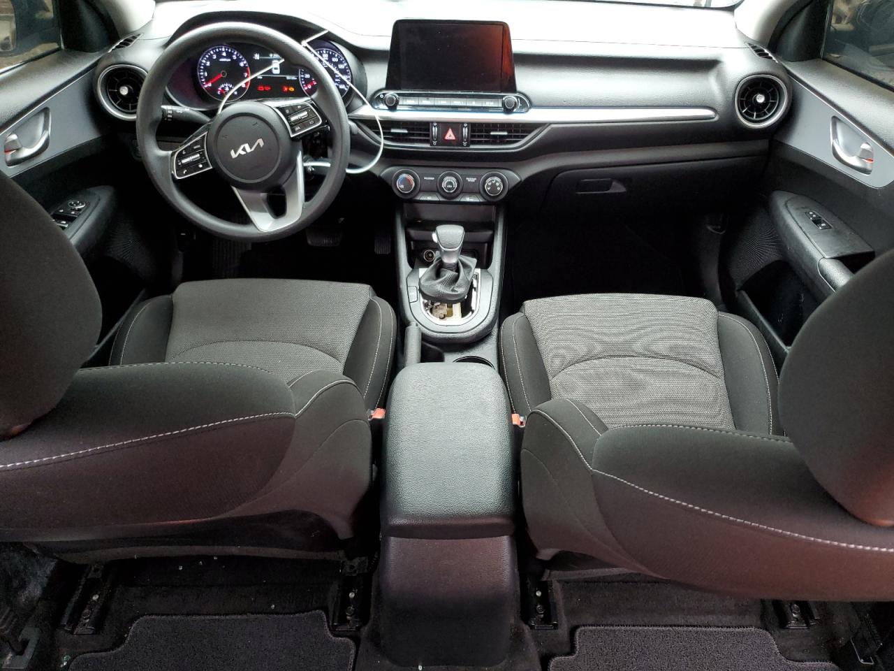 2022 KIA FORTE FE VIN:3KPF24AD1NE438473