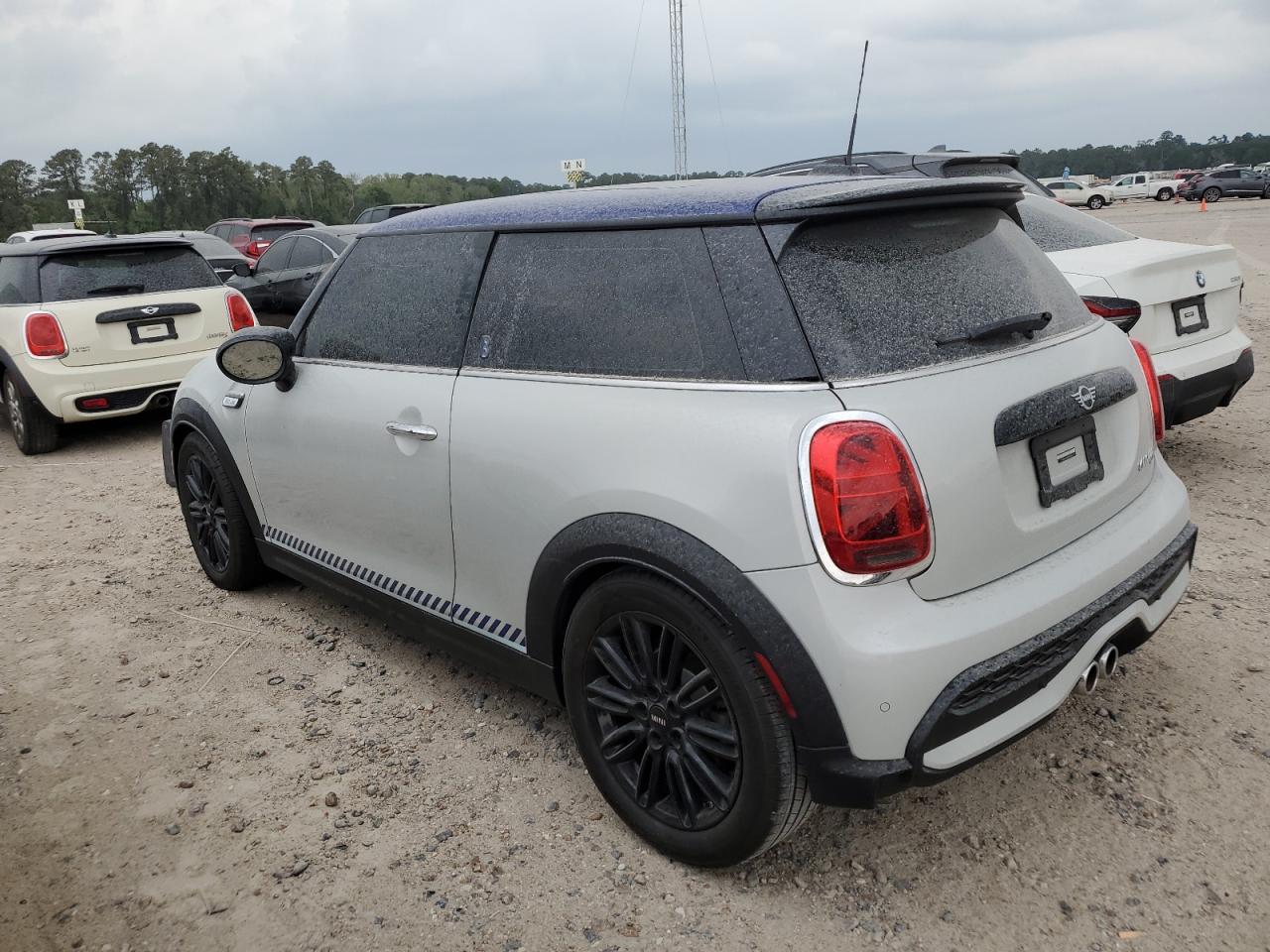 2022 MINI COOPER S VIN:WMW53DH03N2S32416