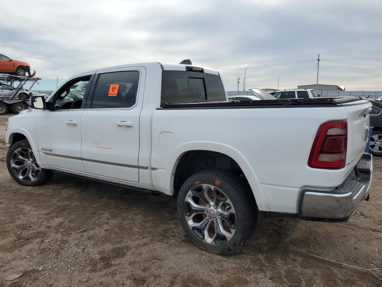 2024 RAM 1500 LIMITED VIN:1C6SRFHT2RN171937