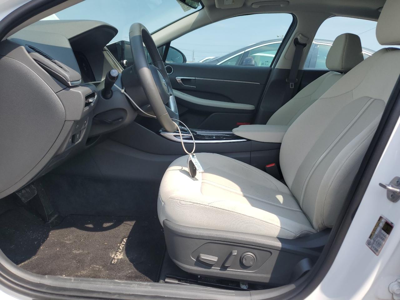 2023 HYUNDAI SONATA SEL VIN:KMHL14JAXPA328731