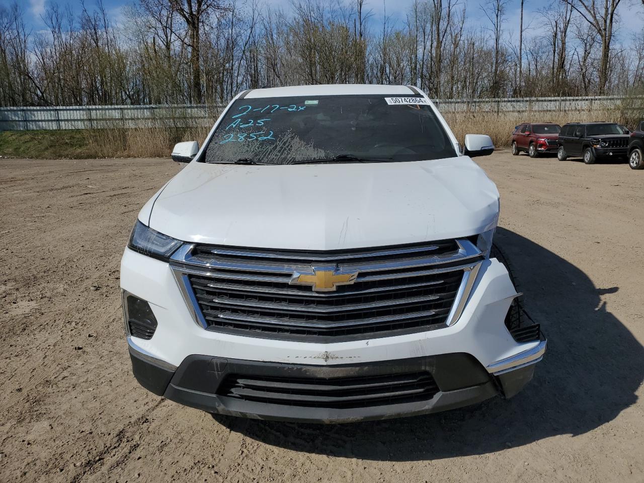 2022 CHEVROLET TRAVERSE LT VIN:1GNERGKWXNJ152852