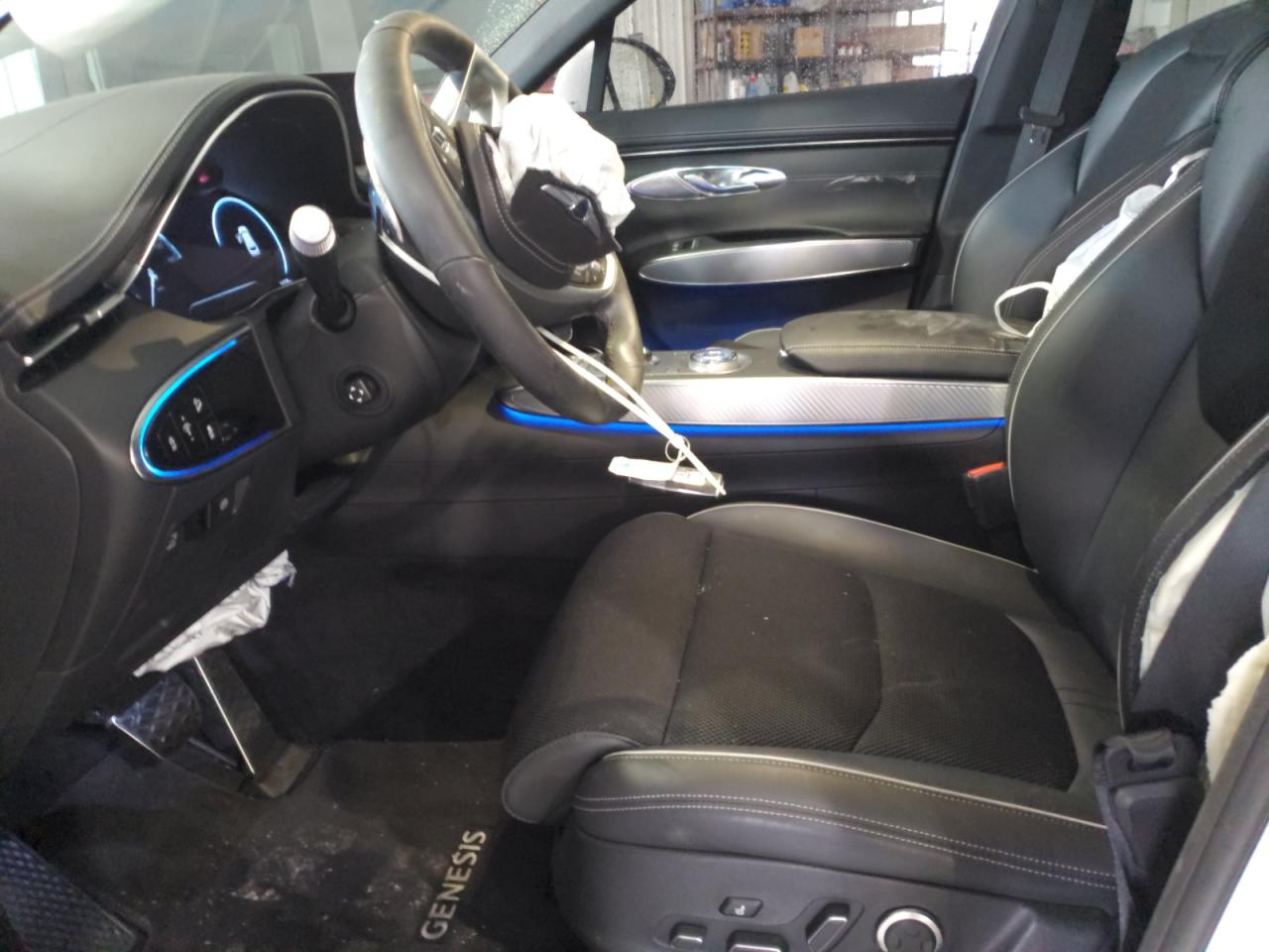 2023 GENESIS GV70 BASE VIN:KMUMADTB3PU120815