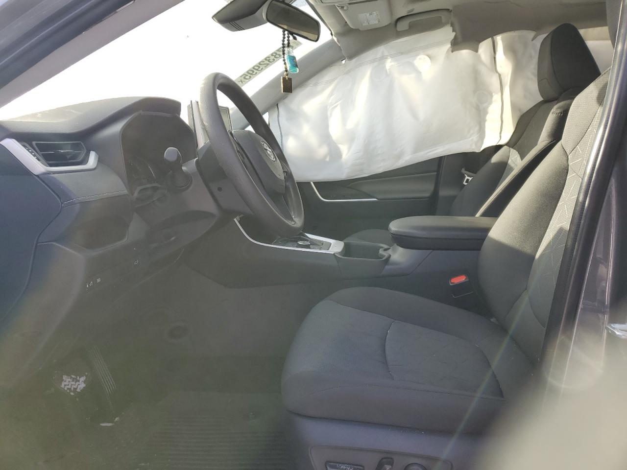 2024 TOYOTA RAV4 XLE VIN:2T3RWRFV2RW239863